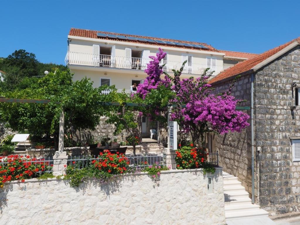 Apartments & Room Eva Slano Εξωτερικό φωτογραφία